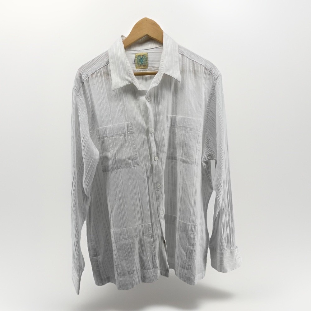 Dos Carolinas Men's XL White Textured Button Up Shirt Long Sleeve Casual